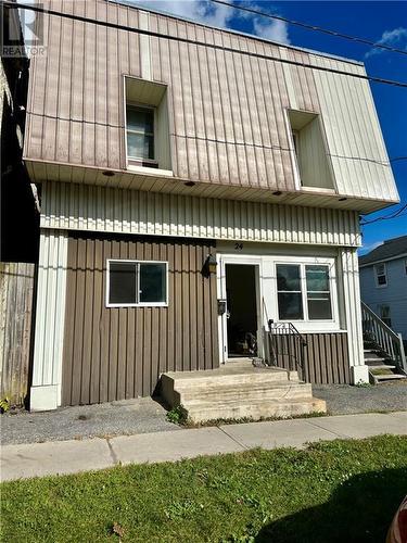 24 Marlborough Street S, Cornwall, ON - Outdoor