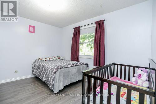 67 Farmington Avenue, Aylmer (Ay), ON - Indoor Photo Showing Bedroom