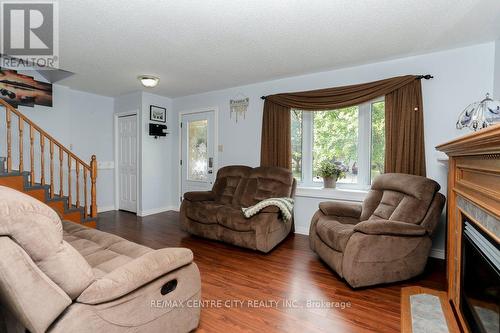 67 Farmington Avenue, Aylmer (Ay), ON - Indoor Photo Showing Living Room With Fireplace