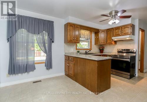 67 Farmington Avenue, Aylmer (Ay), ON - Indoor Photo Showing Living Room With Fireplace