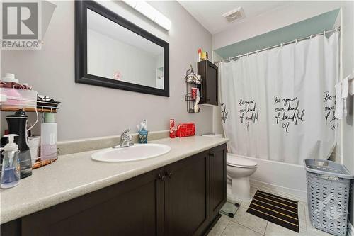 4220 Kelly Farm Drive, Ottawa, ON - Indoor Photo Showing Bathroom