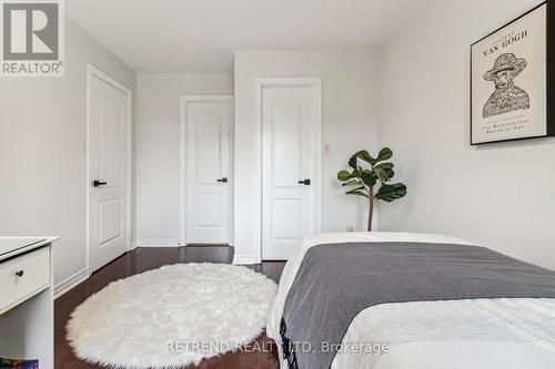 48 Catalina Crescent, Richmond Hill, ON - Indoor Photo Showing Bedroom