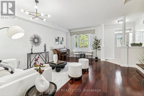 48 Catalina Crescent, Richmond Hill, ON - Indoor