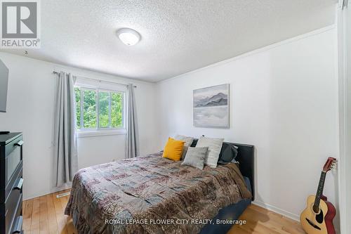 128 Fanshawe Drive, Brampton, ON - Indoor Photo Showing Bedroom