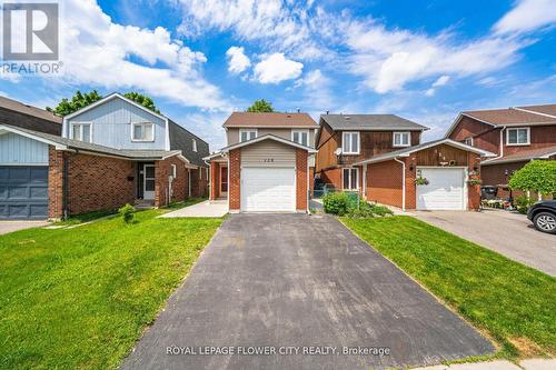 128 Fanshawe Drive, Brampton, ON - Outdoor With Facade