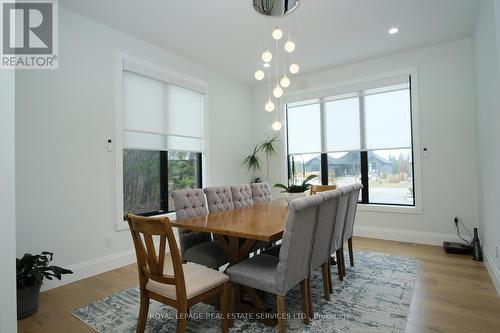 118 Barton Boulevard, Blue Mountains, ON - Indoor Photo Showing Dining Room