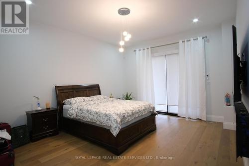 118 Barton Boulevard, Blue Mountains, ON - Indoor Photo Showing Bedroom