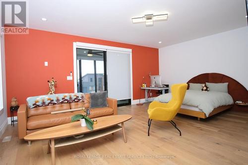 118 Barton Boulevard, Blue Mountains, ON - Indoor Photo Showing Bedroom