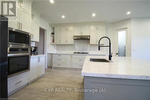 135 Old Highway #26, Meaford, ON - Indoor Photo Showing Kitchen With Double Sink With Upgraded Kitchen