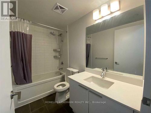 703 - 10 Park Lawn Road, Toronto, ON - Indoor Photo Showing Bathroom