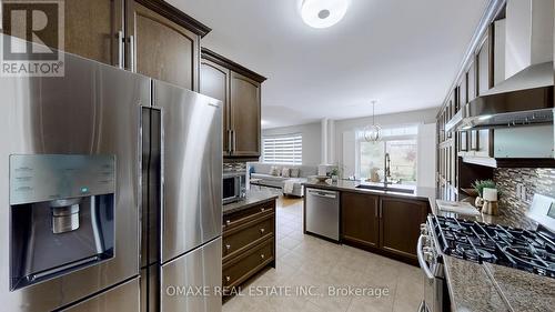 43 Larson Peak Road, Caledon, ON - Indoor Photo Showing Kitchen With Stainless Steel Kitchen