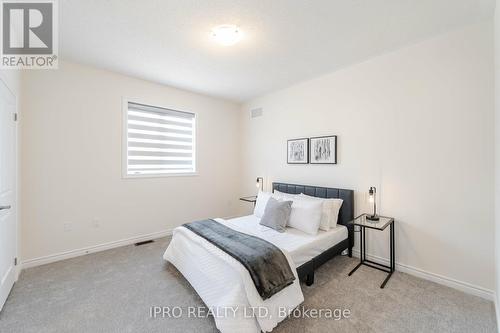 4 Coulterville Drive, Caledon, ON - Indoor Photo Showing Bedroom