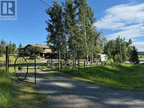 5475 Scuffi Road, 100 Mile House, BC - Outdoor With View