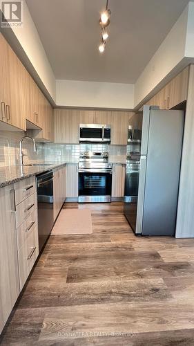 2502 - 1455 Celebration Drive, Pickering, ON - Indoor Photo Showing Kitchen With Stainless Steel Kitchen