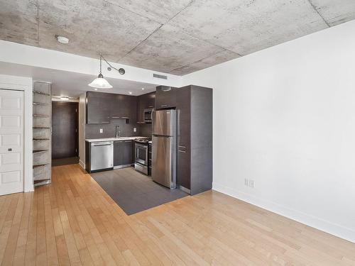 Living room - 803-1045 Rue Wellington, Montréal (Le Sud-Ouest), QC - Indoor Photo Showing Kitchen