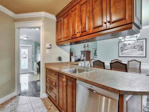 Cuisine - 337 Rue Courval, Boisbriand, QC - Indoor Photo Showing Kitchen