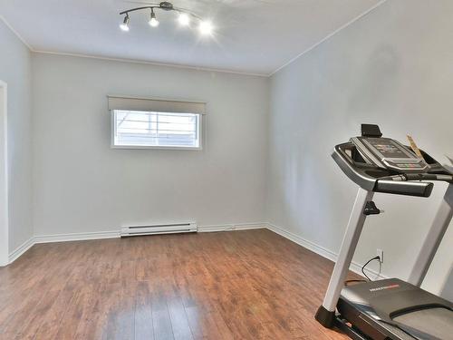 Sous-sol - 337 Rue Courval, Boisbriand, QC - Indoor Photo Showing Gym Room