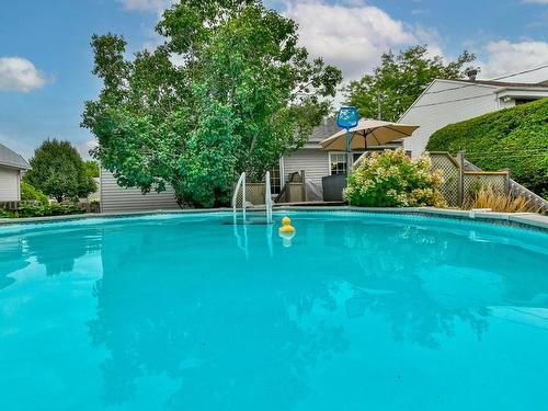 Piscine - 337 Rue Courval, Boisbriand, QC - Outdoor With Backyard