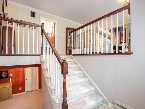 Escalier - 1585 Rue Du Mont, Saint-Bruno-De-Montarville, QC - Indoor Photo Showing Other Room