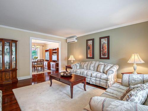 Salon - 1585 Rue Du Mont, Saint-Bruno-De-Montarville, QC - Indoor Photo Showing Living Room