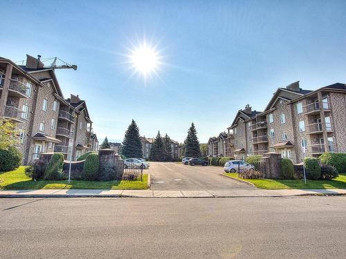 Frontage - 101-3232 Rue Des Châteaux, Laval (Chomedey), QC - Outdoor With Facade