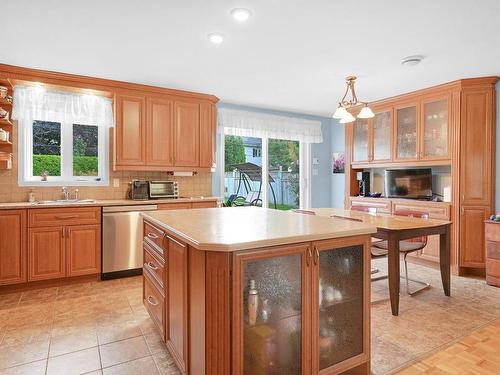 Kitchen - 284 Rue D'Avaugour, Boucherville, QC - Indoor Photo Showing Kitchen