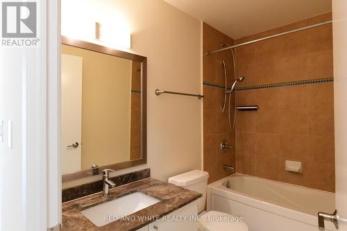 2510 - 33 Bay Street S, Toronto, ON - Indoor Photo Showing Bathroom