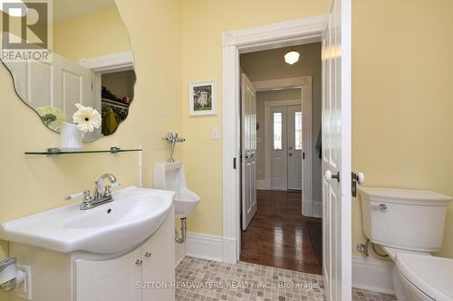 114520 27/28 Side Road, East Luther Grand Valley, ON - Indoor Photo Showing Bathroom