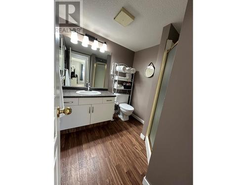 727 Houghton Road Unit# 214, Kelowna, BC - Indoor Photo Showing Bathroom