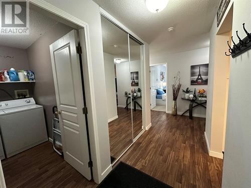 727 Houghton Road Unit# 214, Kelowna, BC - Indoor Photo Showing Laundry Room