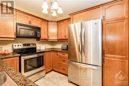 554 Notre Dame Street, Clarence-Rockland, ON - Indoor Photo Showing Kitchen With Stainless Steel Kitchen