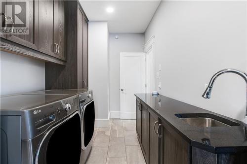 391 Concession Rd 5 Road, The Nation (605 - The Nation Municipality), ON - Indoor Photo Showing Laundry Room