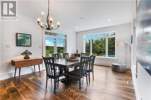 391 Concession Rd 5 Road, The Nation (605 - The Nation Municipality), ON - Indoor Photo Showing Dining Room