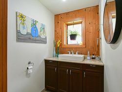 Powder room - 