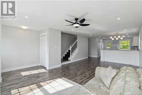 17 Kingston Avenue, Moncton, NB - Indoor Photo Showing Living Room