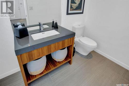 5297 Aviator Crescent, Regina, SK - Indoor Photo Showing Bathroom