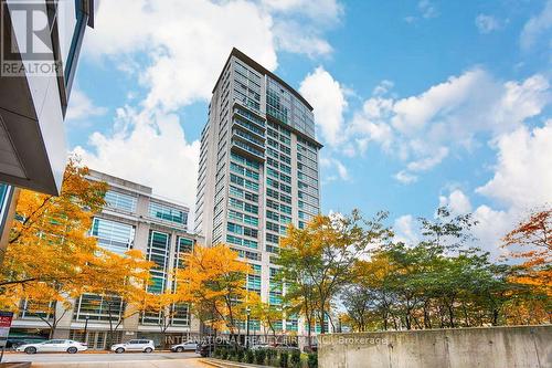 1404 - 50 Lombard Street, Toronto, ON - Outdoor With Facade