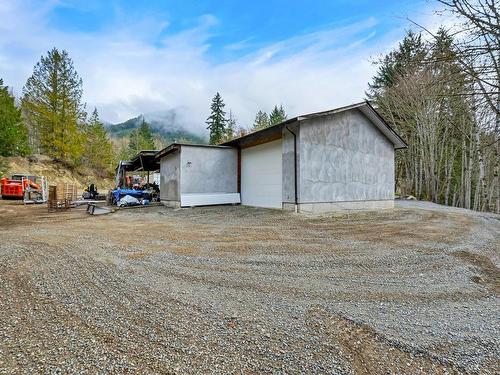 7947 Cowichan Lake Rd, Lake Cowichan, BC 