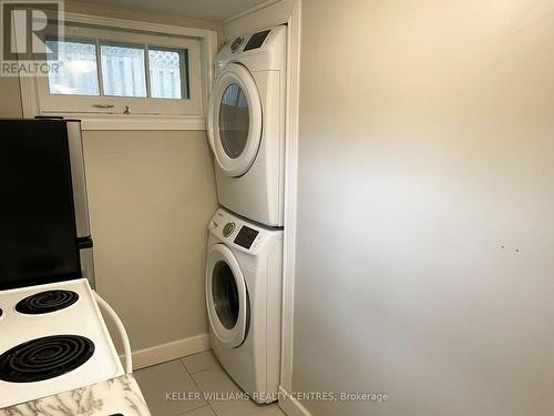 Bsmt - 77 Wellington St E Street, Barrie, ON - Indoor Photo Showing Laundry Room