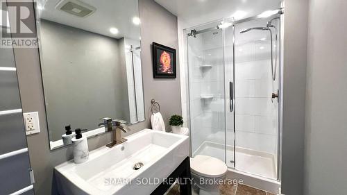 513 Bohemia Crescent, Oakville, ON - Indoor Photo Showing Bathroom