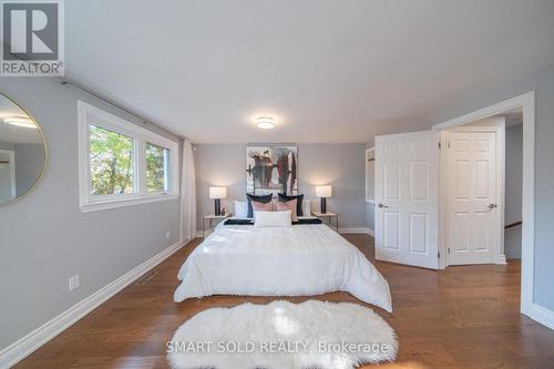 513 Bohemia Crescent, Oakville, ON - Indoor Photo Showing Bedroom