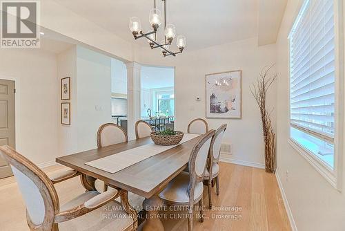 2498 Longridge Crescent, Oakville, ON - Indoor Photo Showing Dining Room