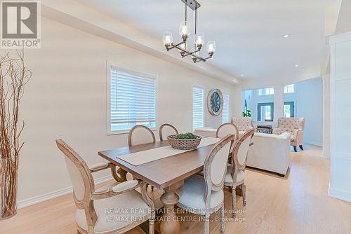 2498 Longridge Crescent, Oakville, ON - Indoor Photo Showing Dining Room