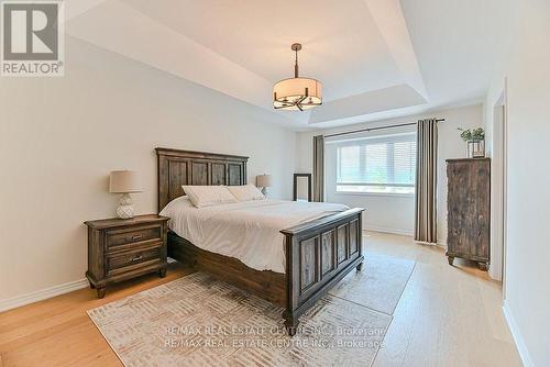 2498 Longridge Crescent, Oakville, ON - Indoor Photo Showing Bedroom