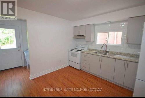 279 Wentworth Street N, Hamilton, ON - Indoor Photo Showing Kitchen With Double Sink