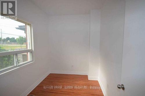 279 Wentworth Street N, Hamilton, ON - Indoor Photo Showing Other Room