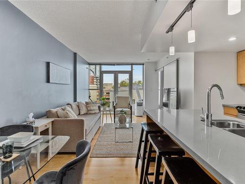 505-760 Johnson St, Victoria, BC - Indoor