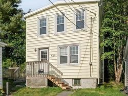 53 A Rose Street  Dartmouth, NS B3A 2T8