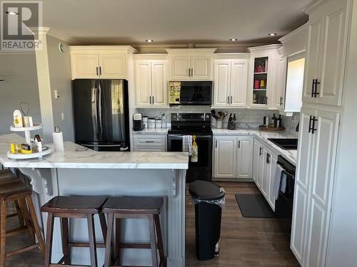 14 Orchard Lane, Kippens, NL - Indoor Photo Showing Kitchen