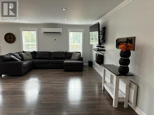 14 Orchard Lane, Kippens, NL - Indoor Photo Showing Living Room